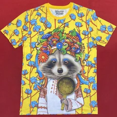 Єнот у бавовні. Дівчина